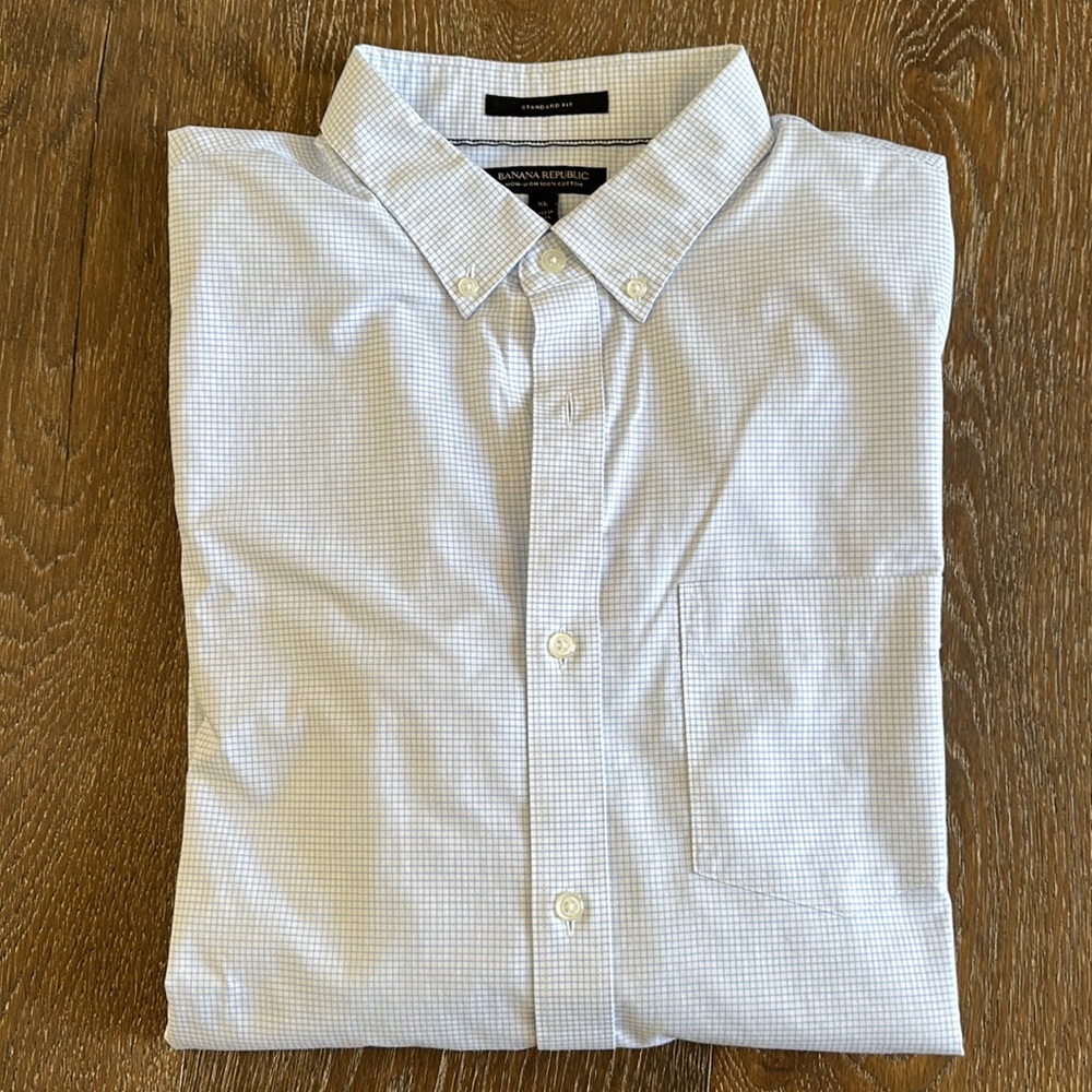 NWOT Banana Republic Button Down shirt